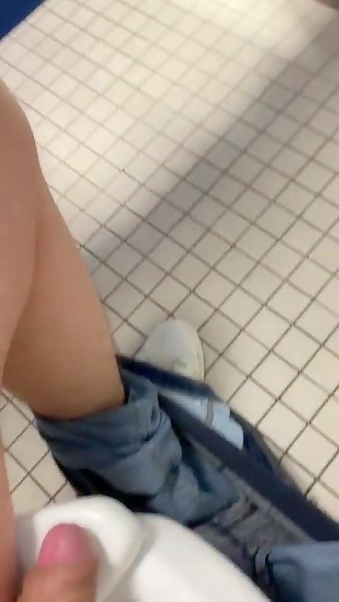 Stall stroker!